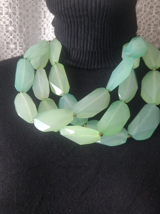 NECKLACE - Picture 1 of 6